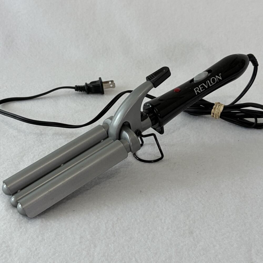 Revlon Helen of Troy 3 Barrel Curling Iron Hair Deep Waver Crimper Wave Tool